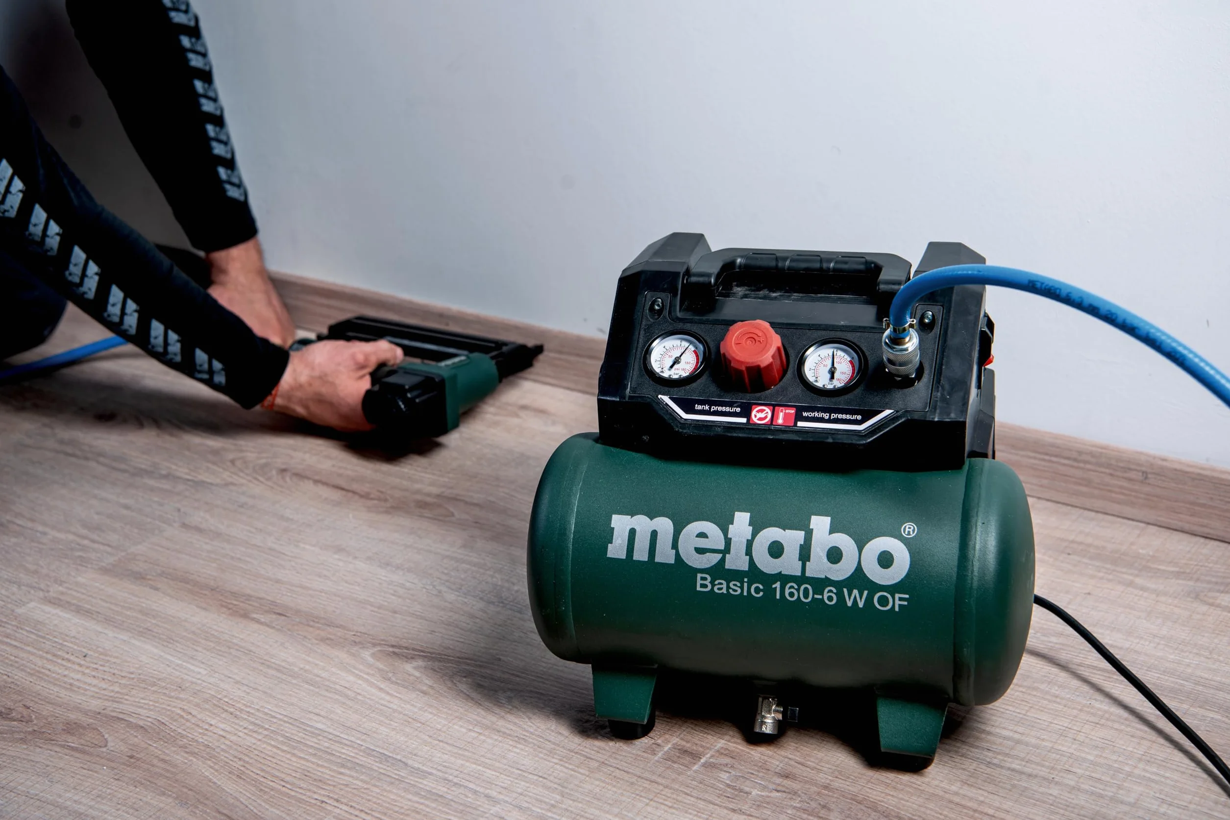 metabo Basic 160-6 W OF Compresseur à Piston Sans Huile, 6l, 8 Bar