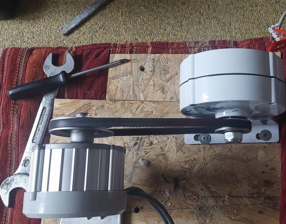 Générateur magnétique permanent 600 W 12 V, 24 V, 48 V, 750 tr/m, 3 phases, sans engrenage, générateur de courant alternatif, terre rare NdFeB, moteur électrique, éolienne, avec redresseur